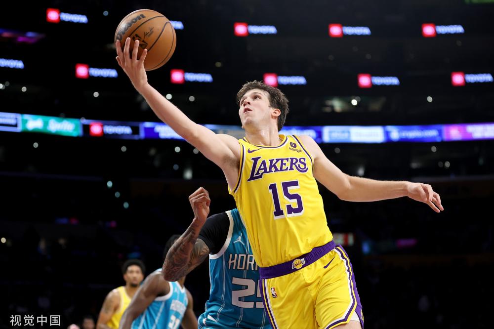 王般的球场 王般的球场