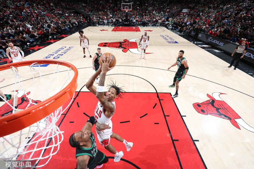 精准传球给 精准传球给